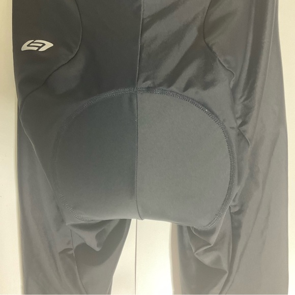 Bellwether Women’s Black Cycling Built-In Chamois for Comfort, Elastic Waist; XL - Picture 10 of 16